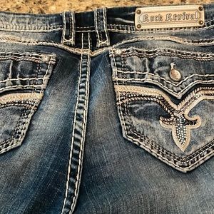 COPY - ROCK REVIVAL SAYLAH JEANS WOMEN SIZE 32 EXCELLENT CONDITION